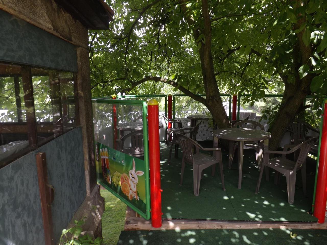 Penzion Signum Laudis Hotel Velke Hamry Bagian luar foto